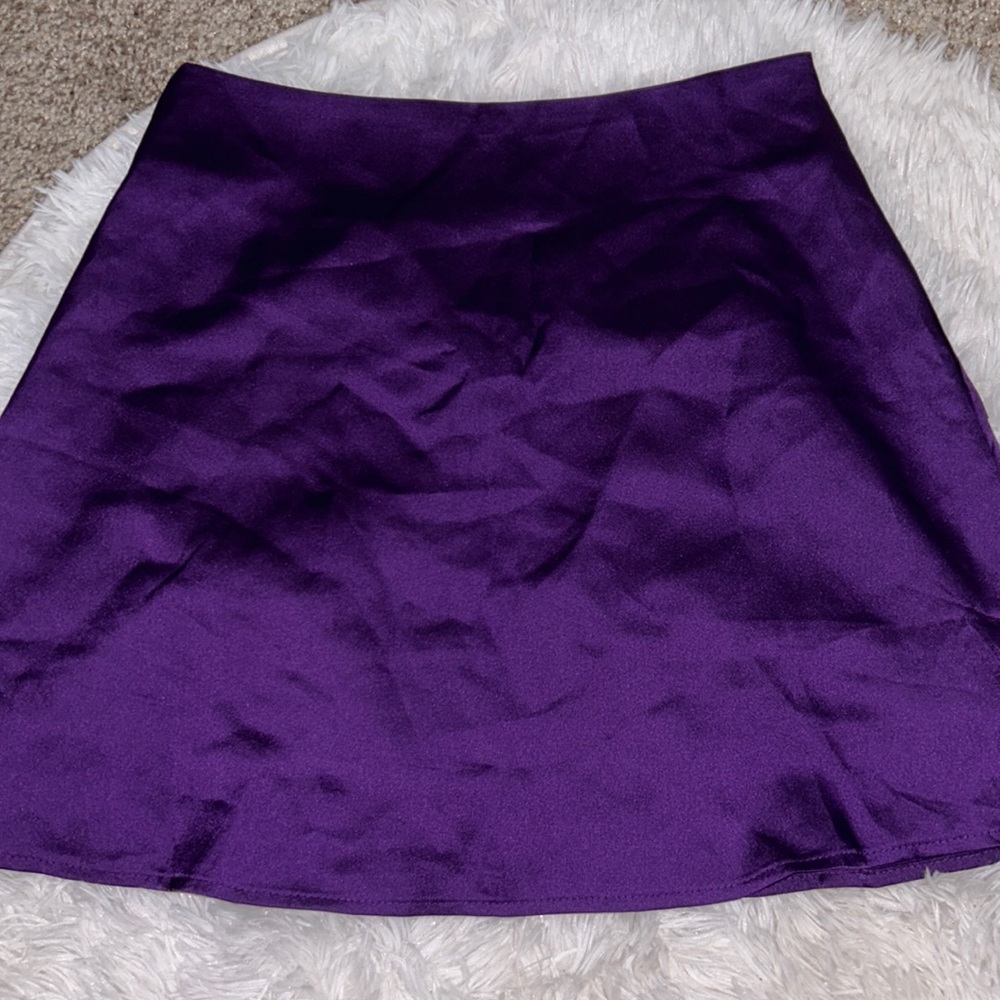 Short skirt